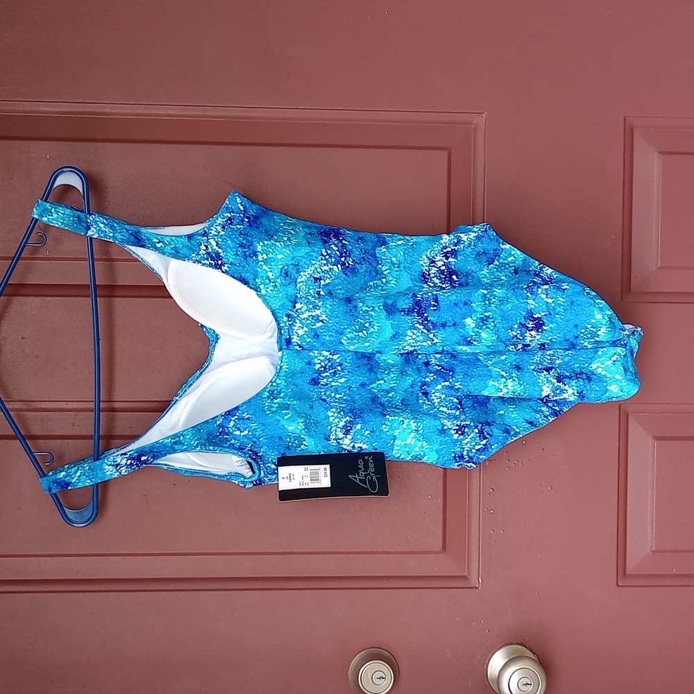Bathing Suit - Picture 4 of 4